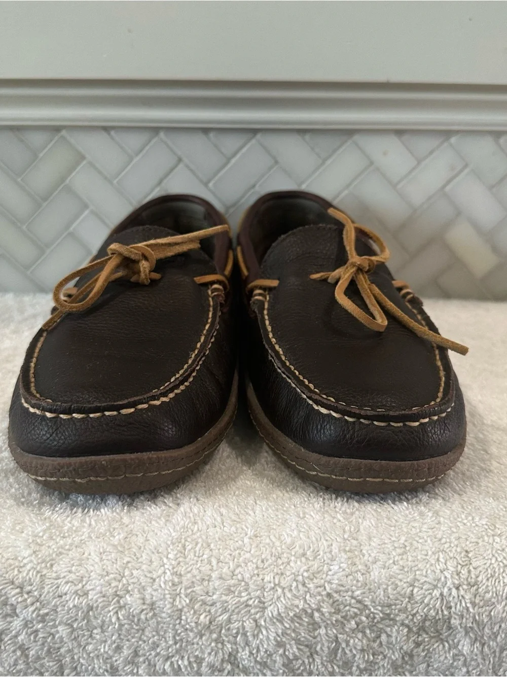 L.L. Bean Handsewn Mens Moccasin 11M Brown Leather Flannel Lined Slippers